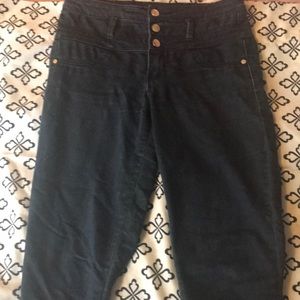 Highwasted faded black super skinny!